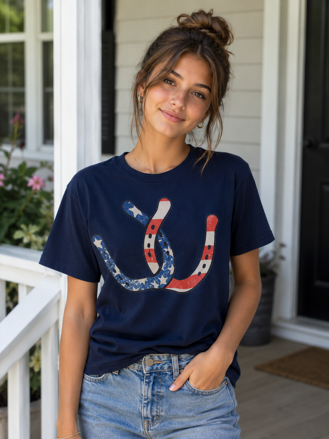 Large Patriotic Horseshoe Design T-Shirt
